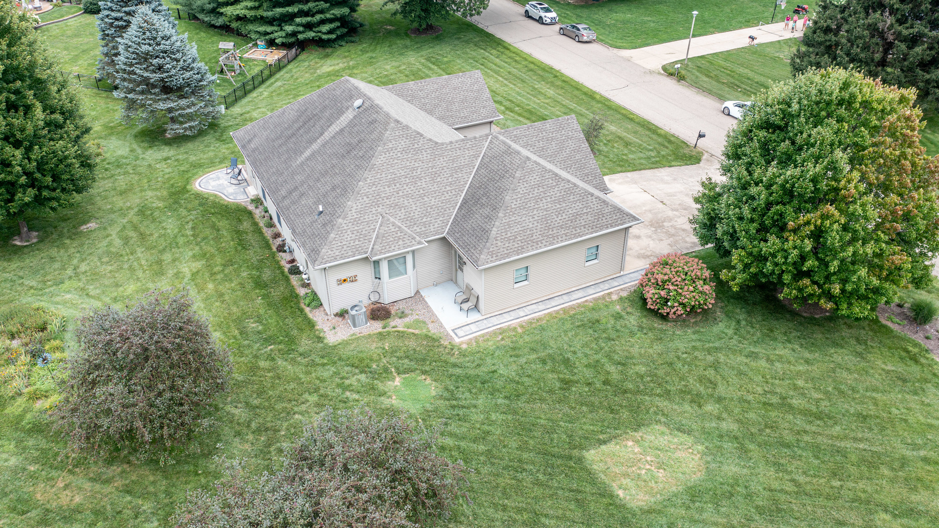 815 Saxon Drive, Princeton, IL 61356