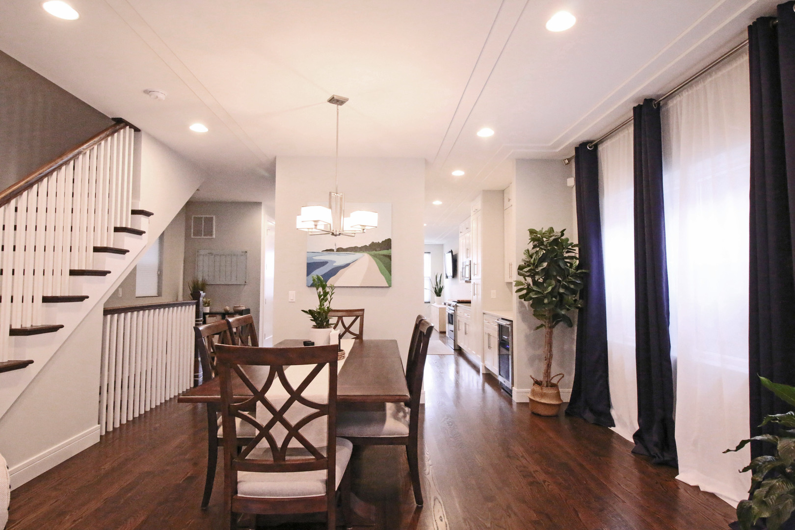 4548 N Kildare Avenue, Chicago, IL 60630