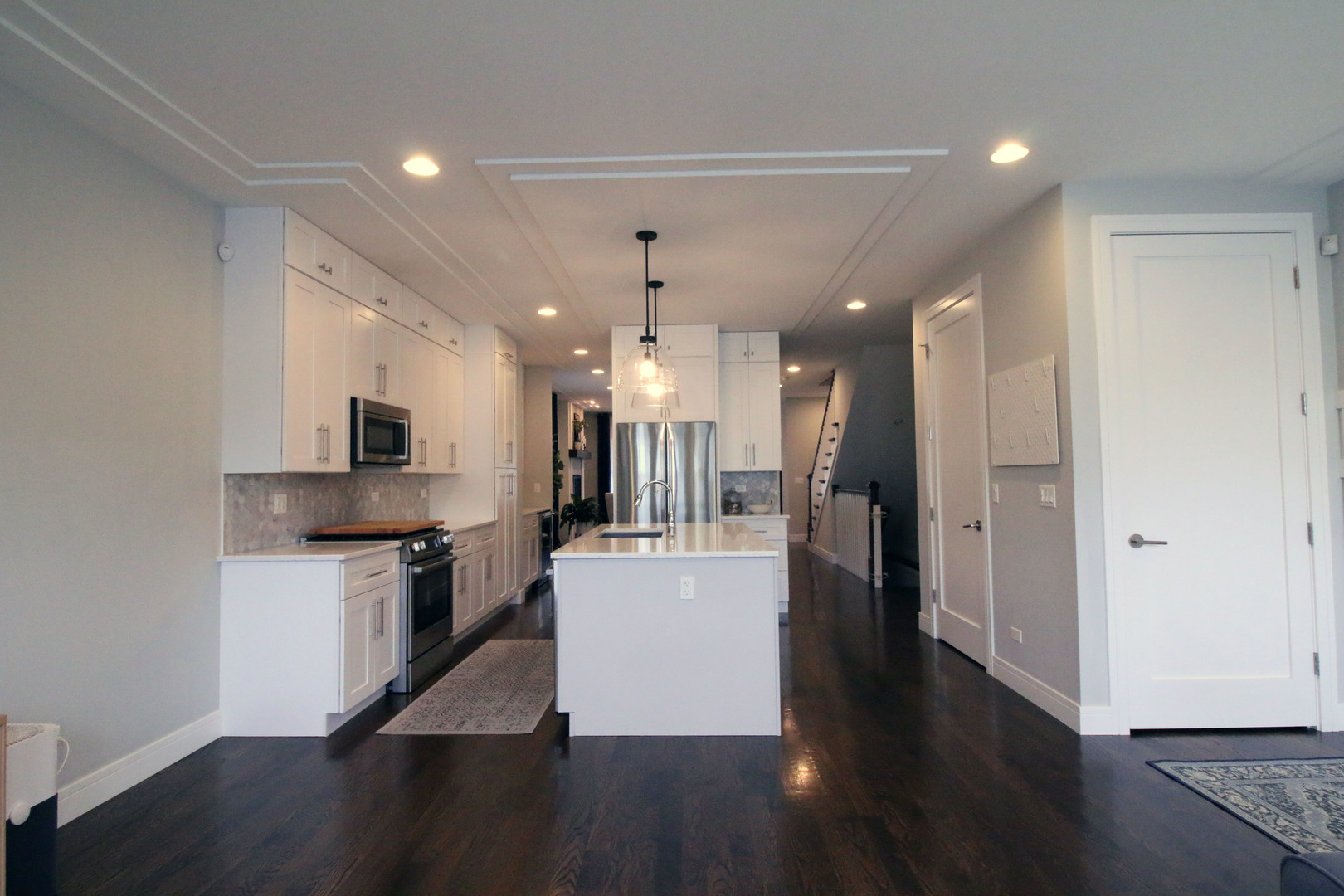 4548 N Kildare Avenue, Chicago, IL 60630