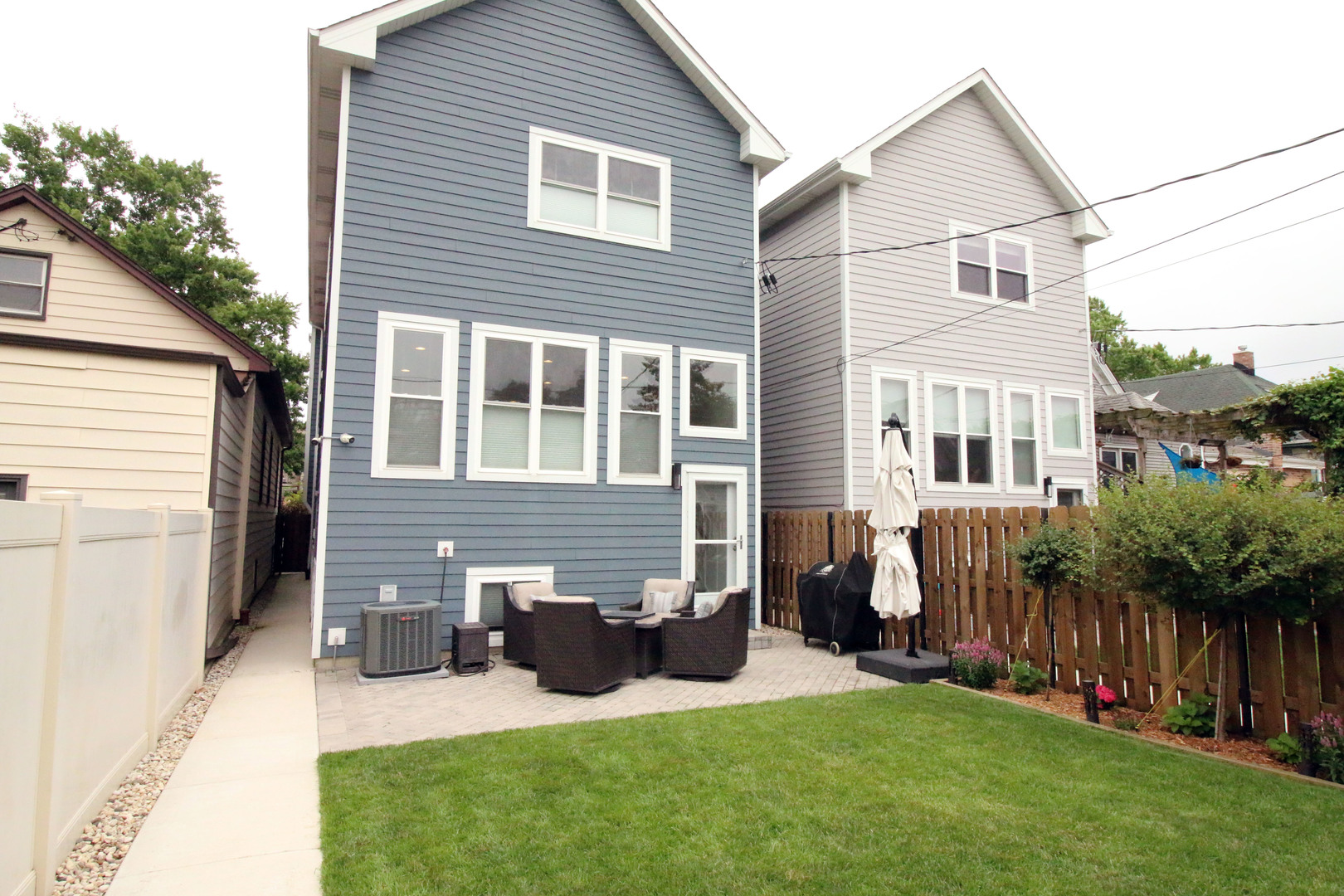 4548 N Kildare Avenue, Chicago, IL 60630