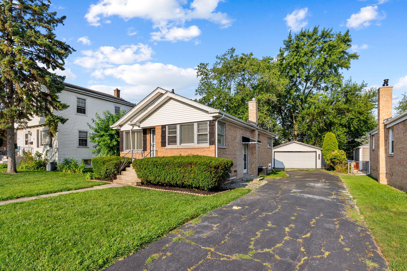 1934 Arthur Avenue, Berkeley, IL 60163