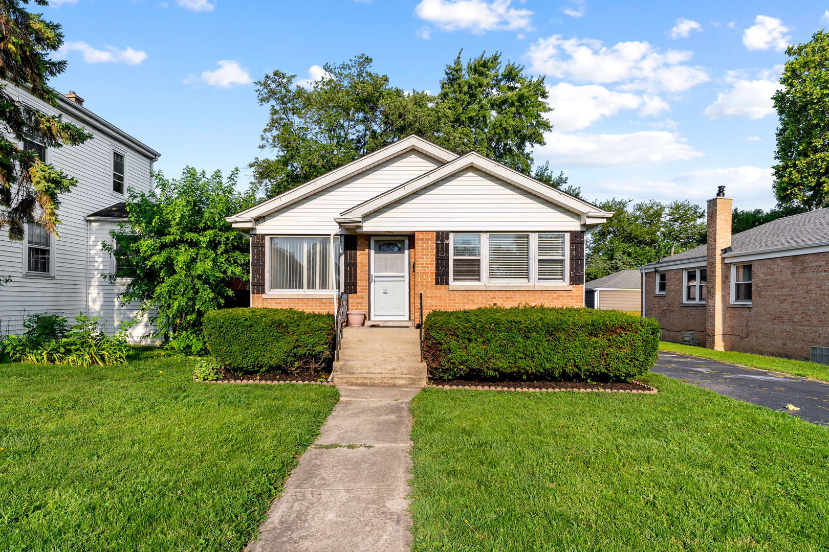 1934 Arthur Avenue, Berkeley, IL 60163