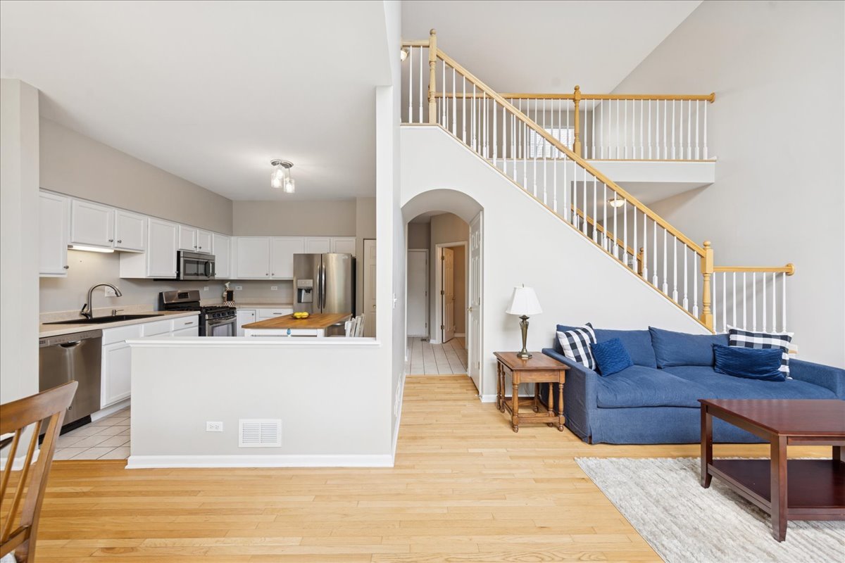 1433 Quincy Bridge Court, Bartlett, IL 60103