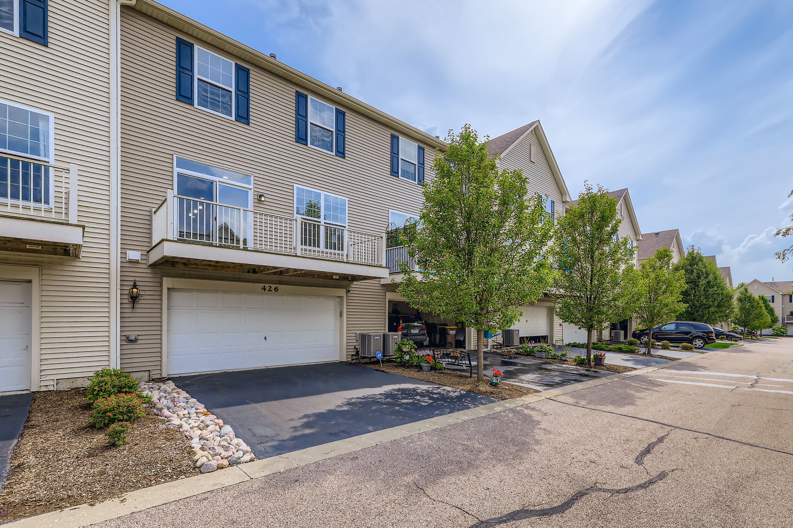 426 Town Center Boulevard, Gilberts, IL 60136