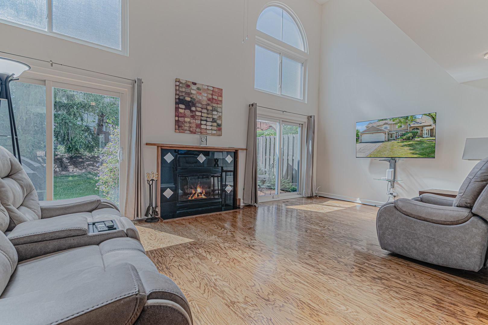 356 Ascot Lane, Streamwood, IL 60107