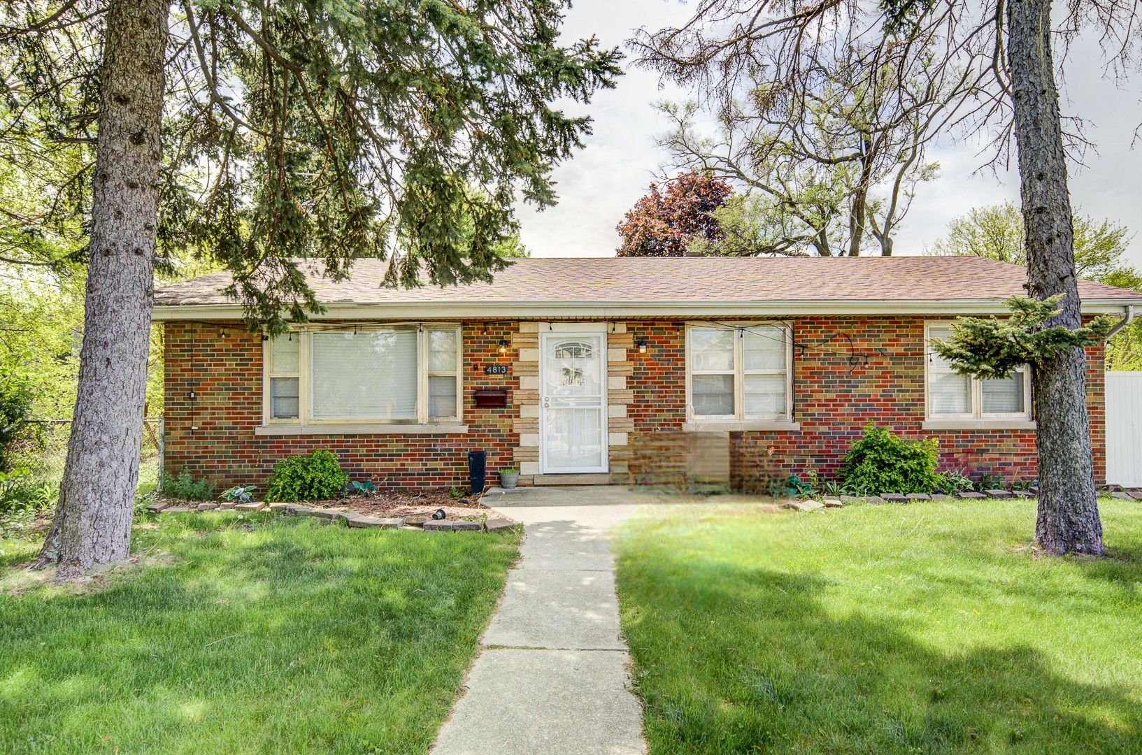 4813 W 91st Place, Oak Lawn, IL 60453