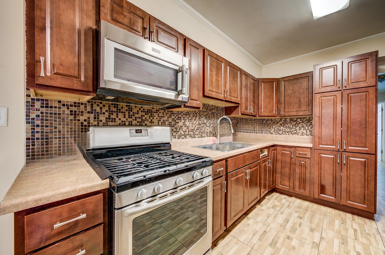 4813 W 91st Place, Oak Lawn, IL 60453