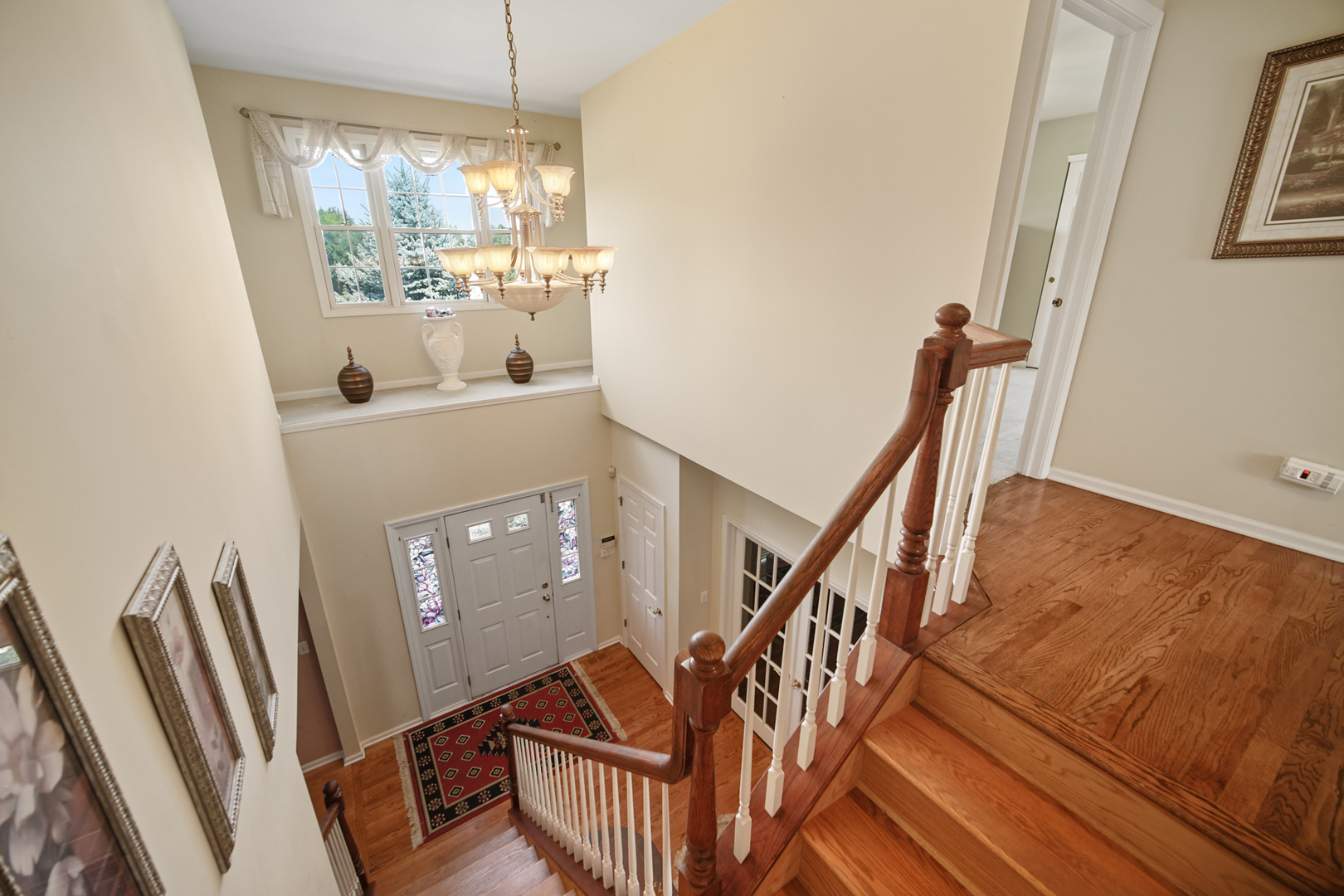 660 Dewig Court, North Aurora, IL 60542