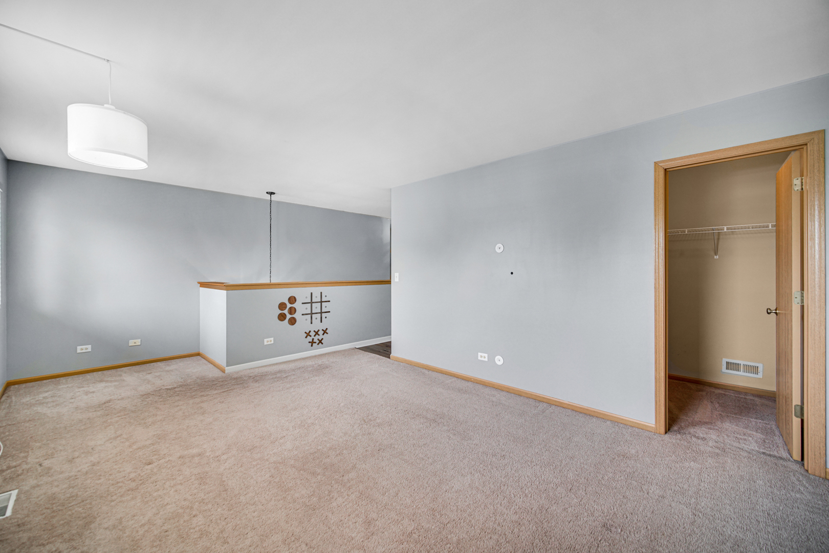 352 Westport Drive, Pingree Grove, IL 60140
