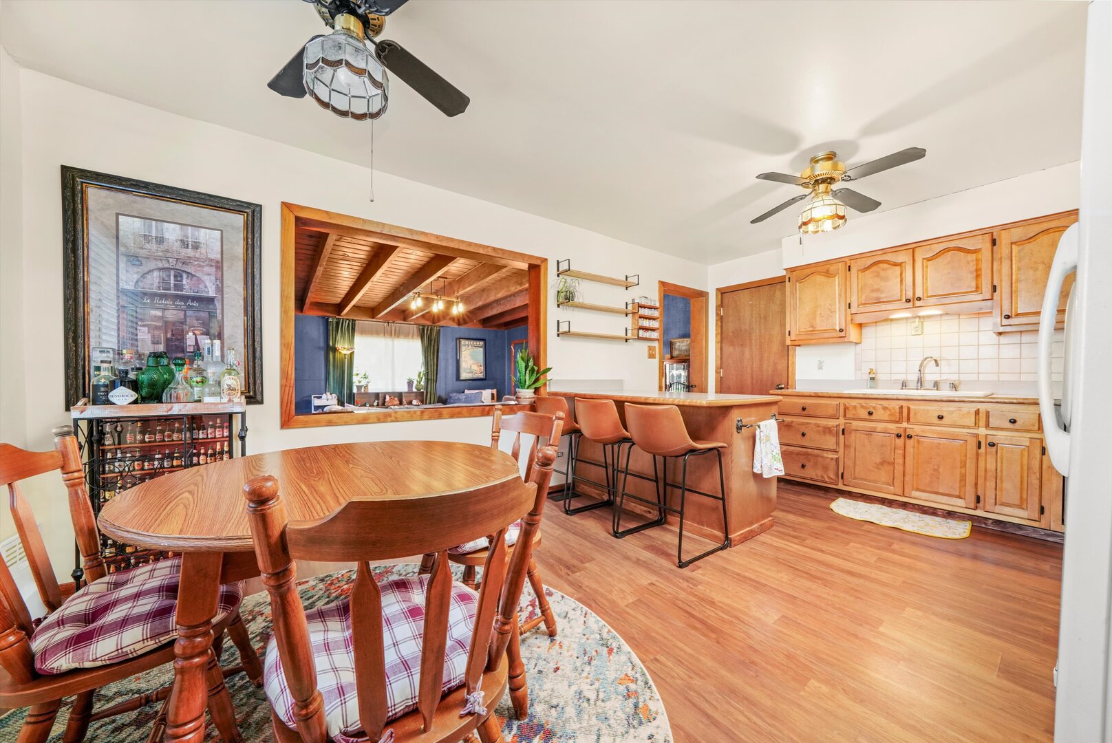 513 E Maple Drive, Glenwood, IL 60425