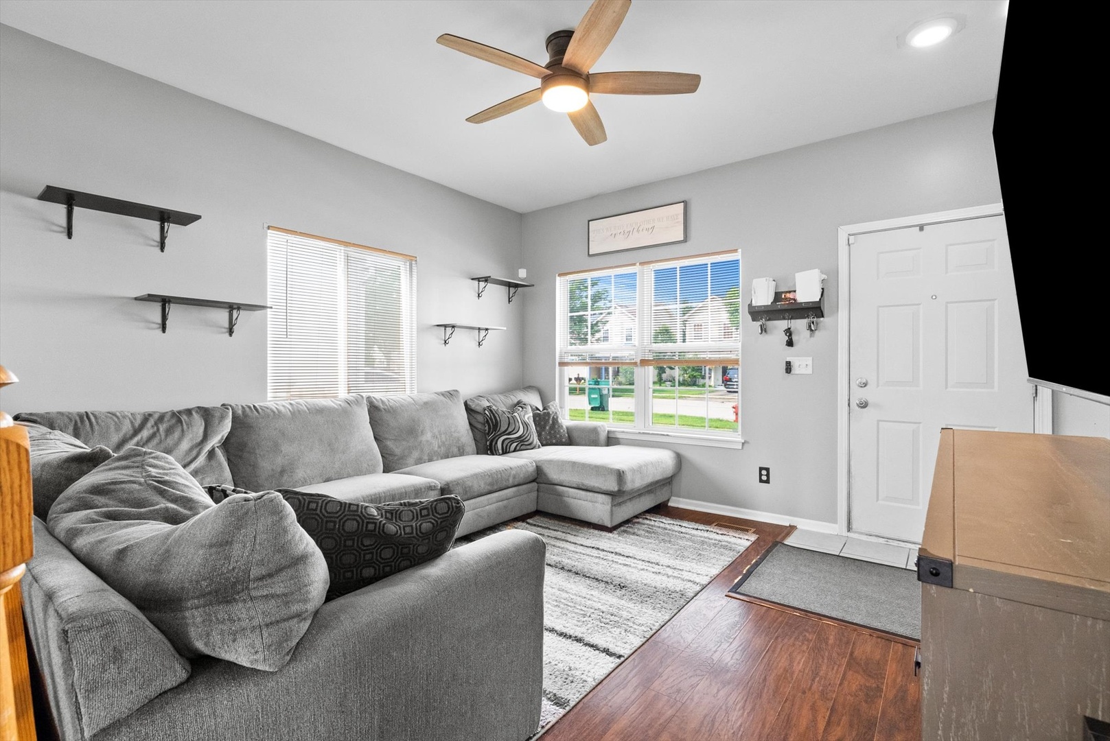 713 Bayles Drive, Romeoville, IL 60446