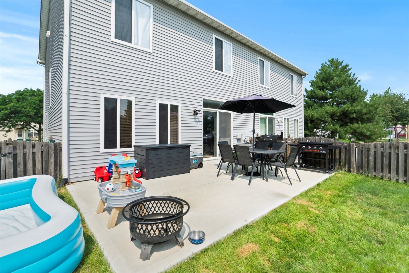 713 Bayles Drive, Romeoville, IL 60446