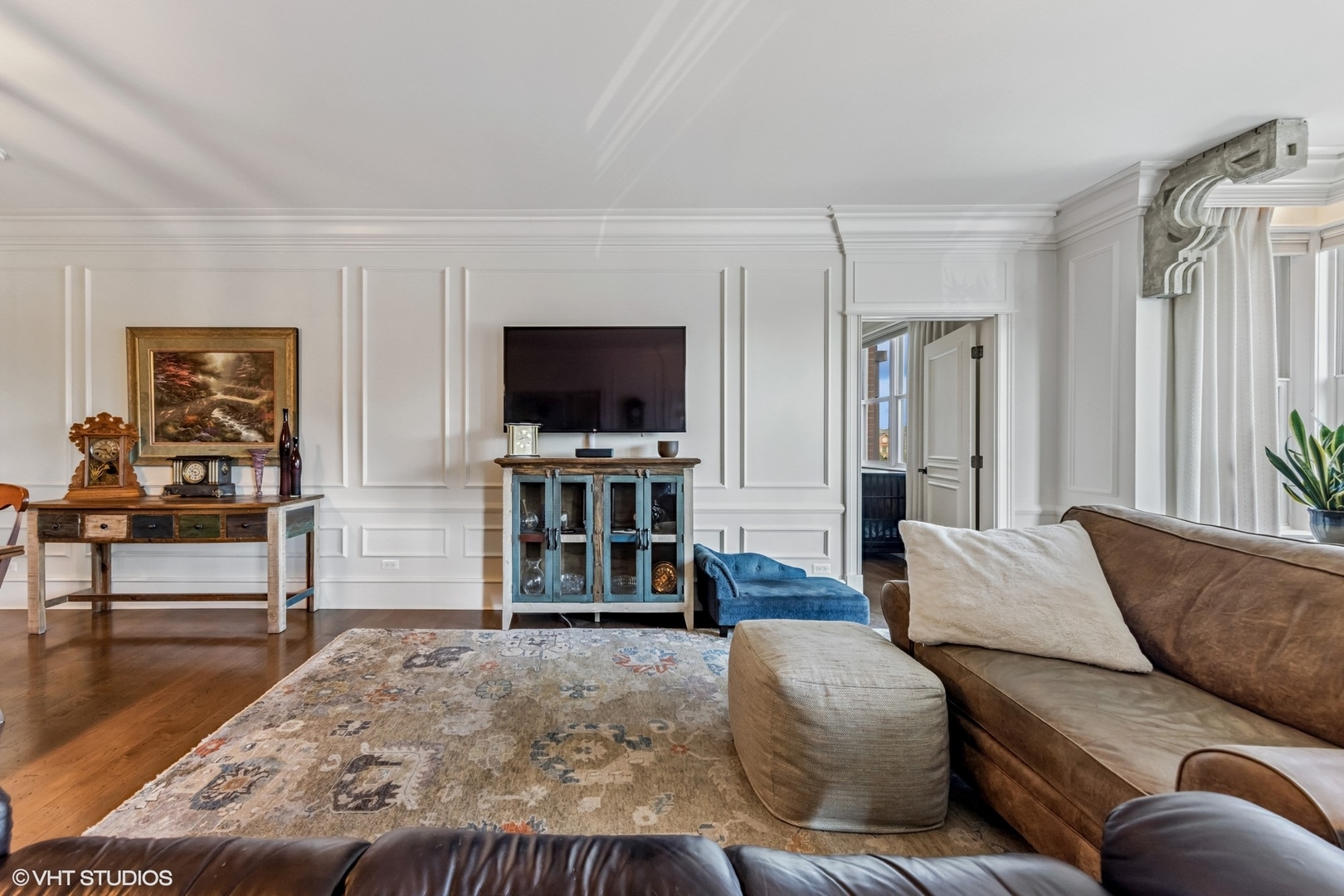 945 Burlington Avenue #203, Downers Grove, IL 60515