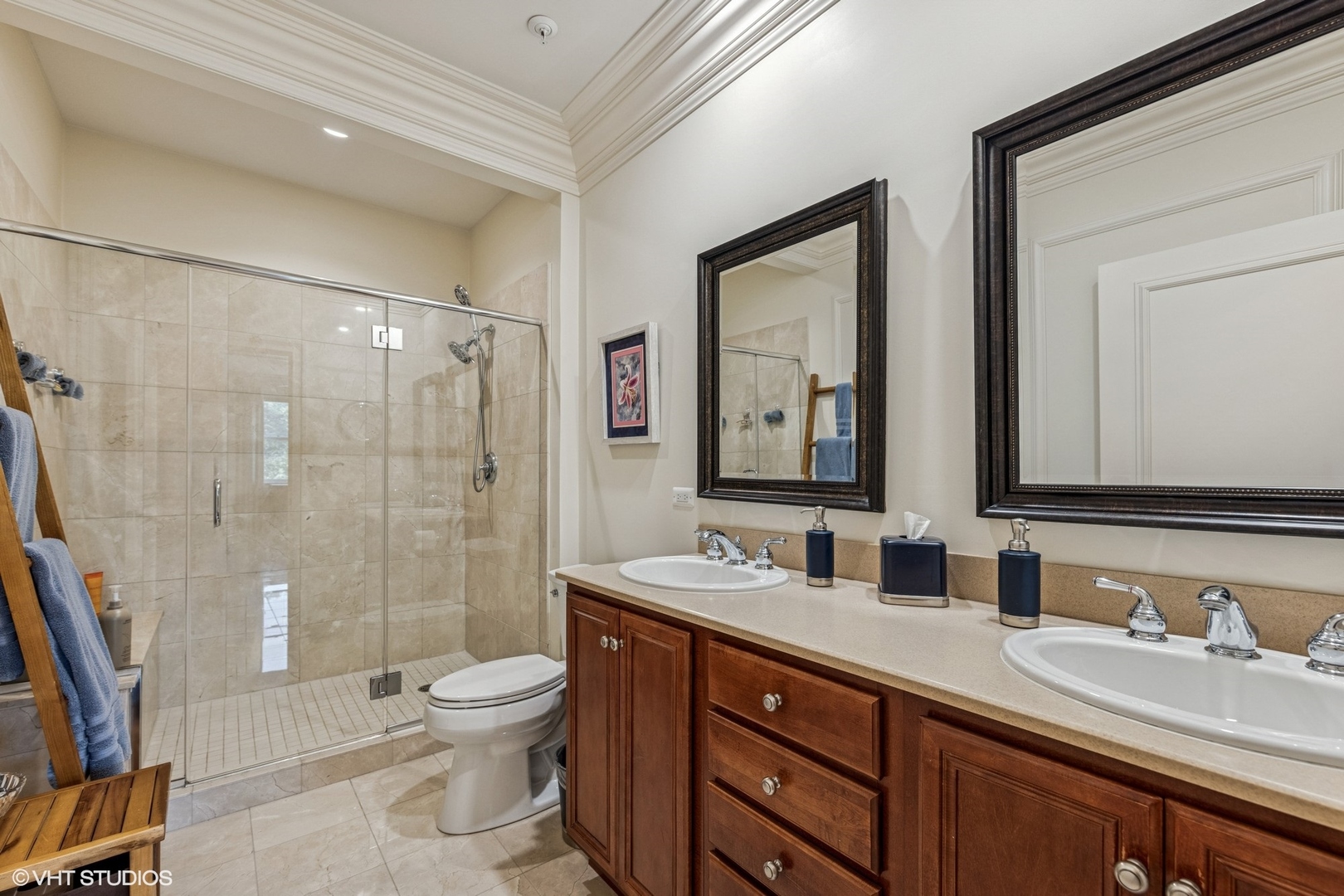 945 Burlington Avenue #203, Downers Grove, IL 60515
