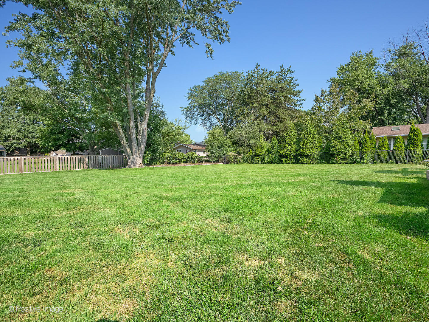 6718 Briargate Drive, Downers Grove, IL 60516