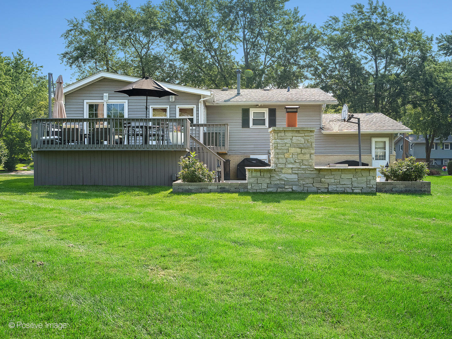 6718 Briargate Drive, Downers Grove, IL 60516