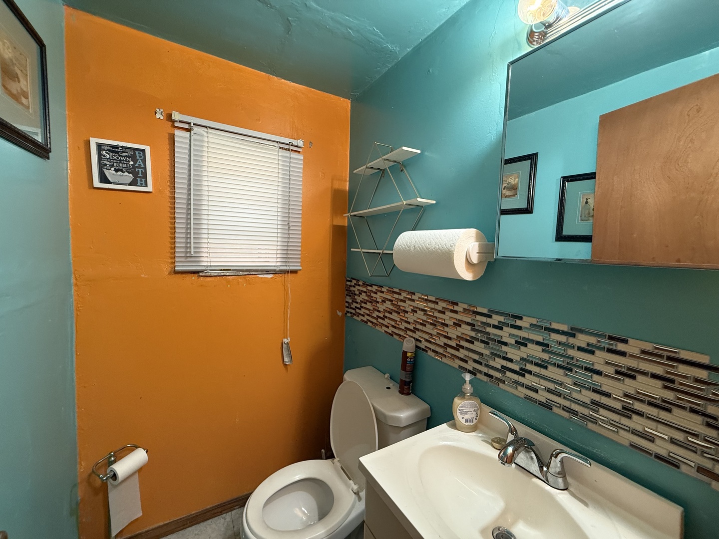 9015 S Morgan Street, Chicago, IL 60620