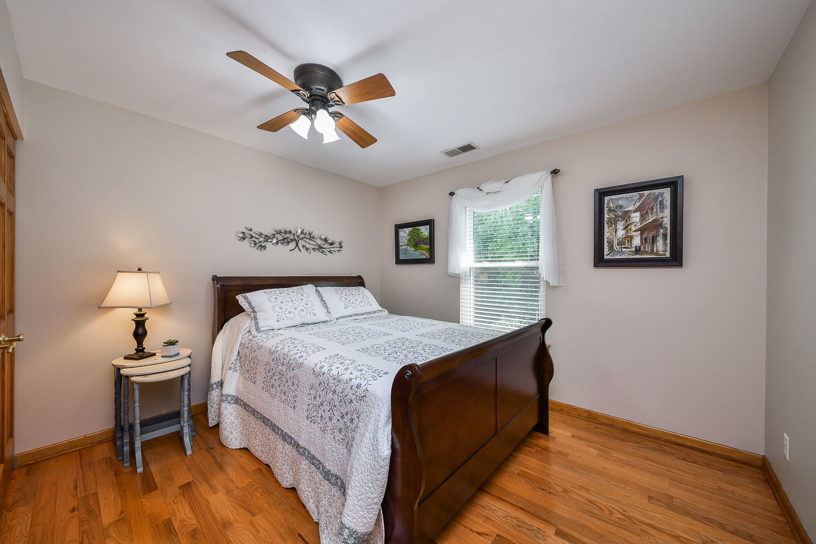 614 Pearces Ford Road, Oswego, IL 60543