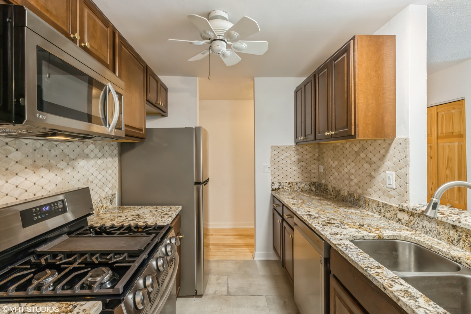 1926 Prairie Square #328, Schaumburg, IL 60193