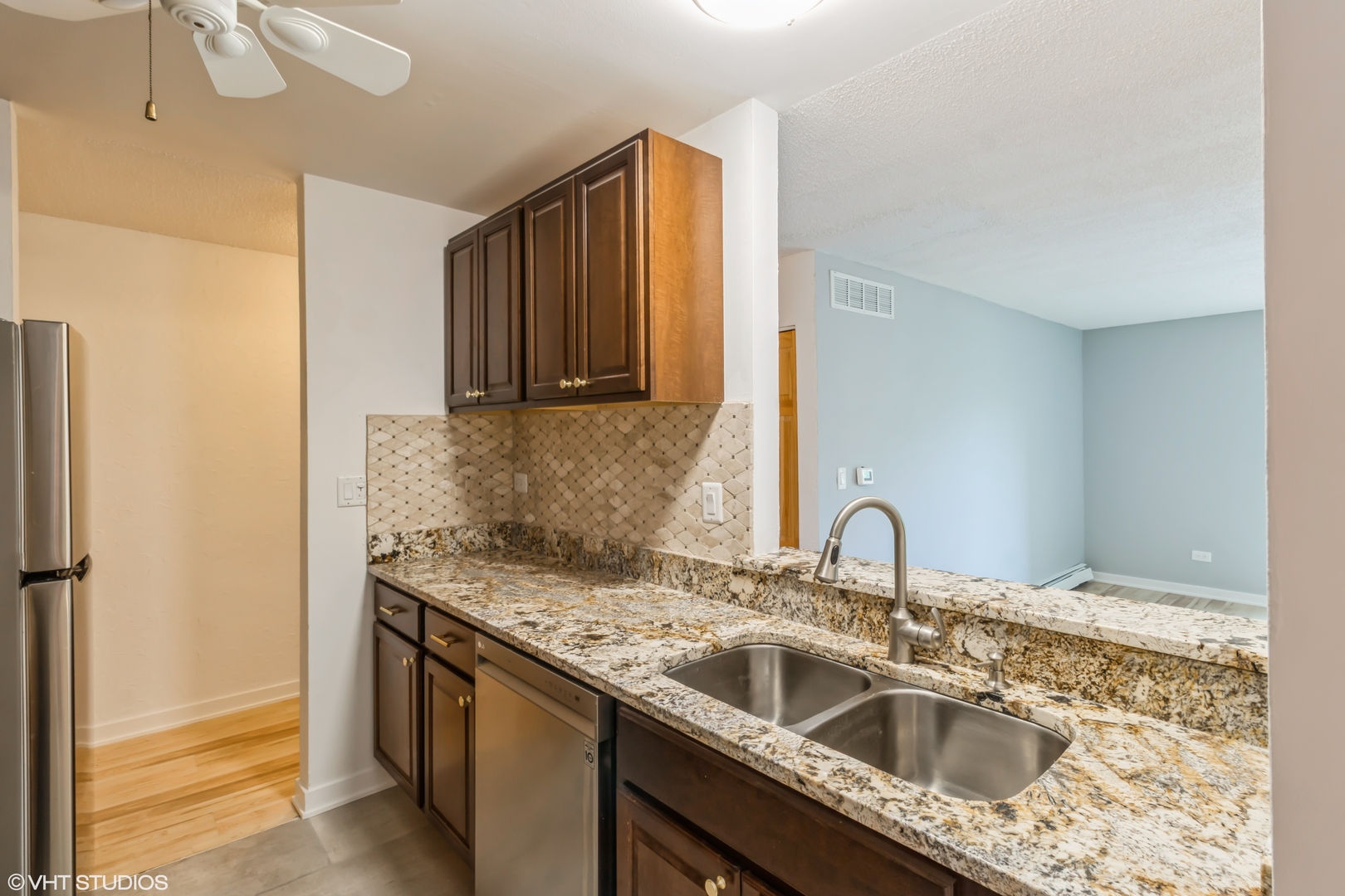 1926 Prairie Square #328, Schaumburg, IL 60193