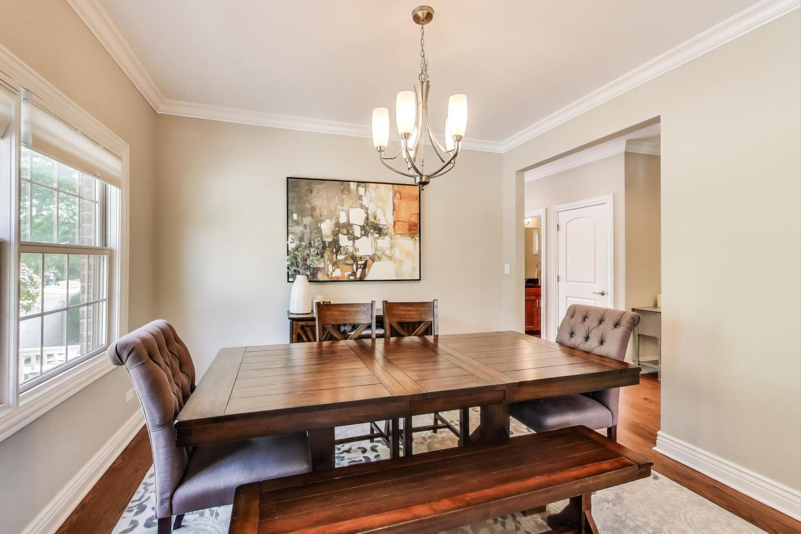 6067 N OCONTO Avenue, Chicago, IL 60631
