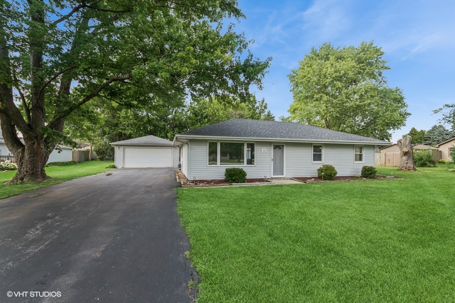 23314 W Leach Drive, Plainfield, IL 60586