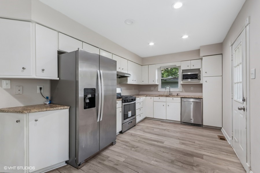 23314 W Leach Drive, Plainfield, IL 60586