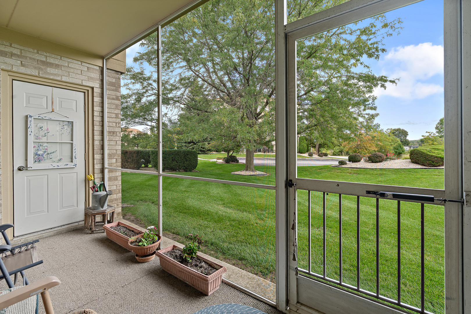 18431 Pine Cone Drive #1, Tinley Park, IL 60477