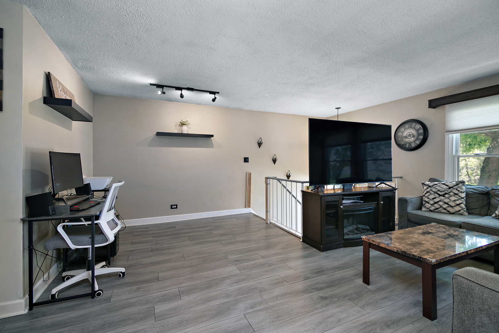 5349 CRESCENT Lane #A, Oak Forest, IL 60452