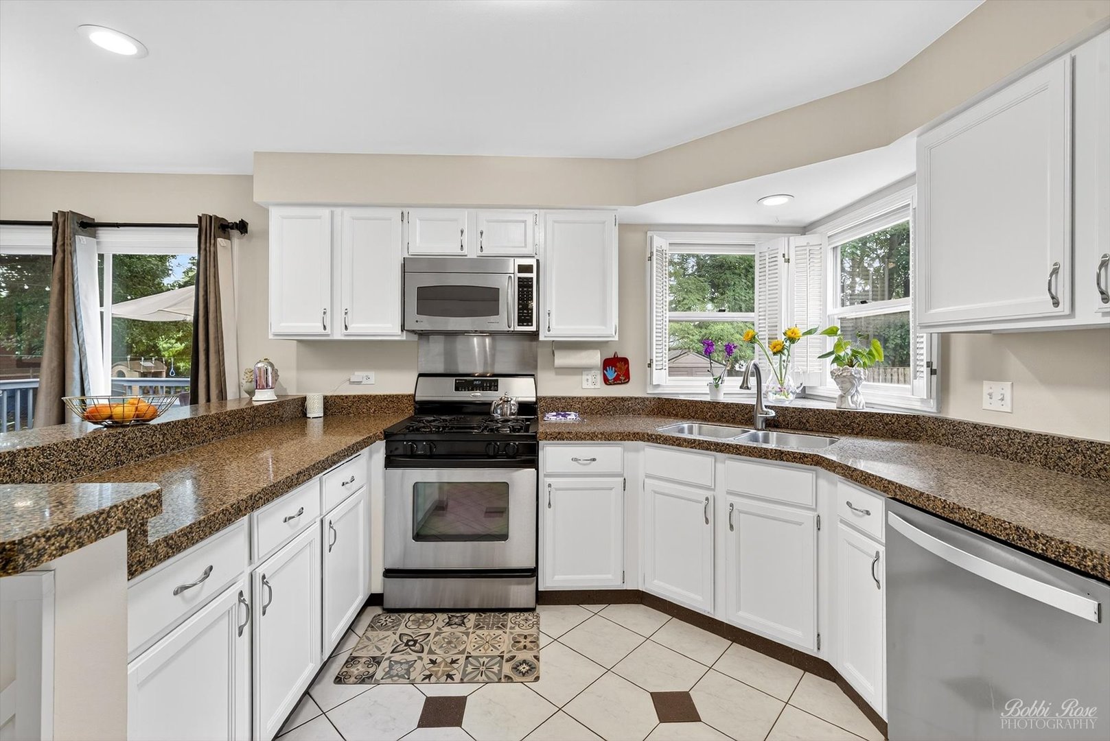 348 BLOOMFIELD Circle, Bloomingdale, IL 60108