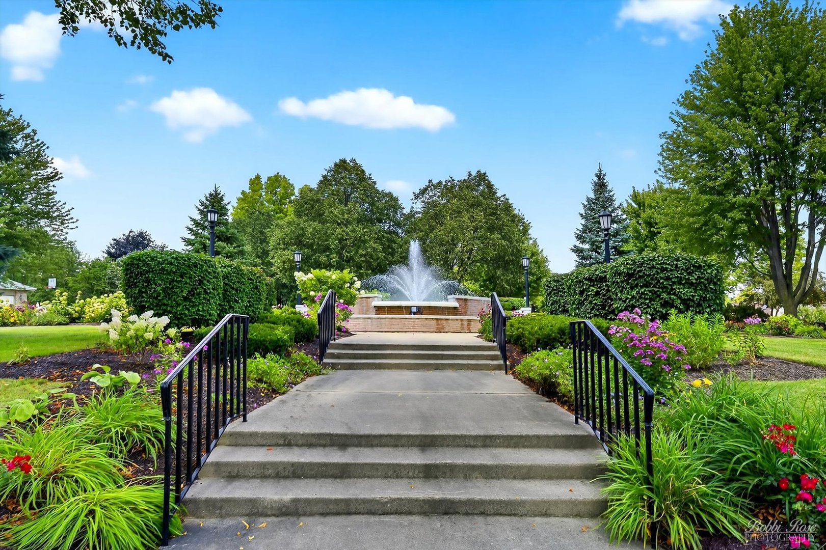 348 BLOOMFIELD Circle, Bloomingdale, IL 60108