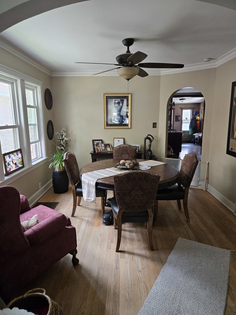 7062 N Oriole Avenue, Chicago, IL 60631