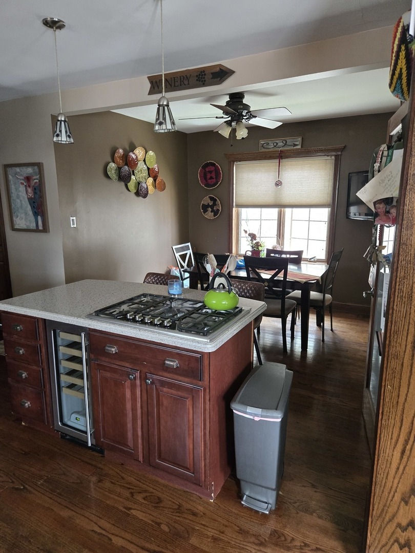 7062 N Oriole Avenue, Chicago, IL 60631