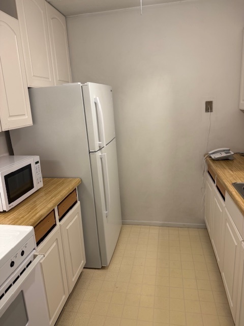 266 Shorewood Drive #1D, Glendale Heights, IL 60139