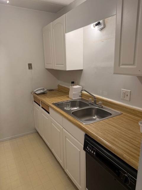 266 Shorewood Drive #1D, Glendale Heights, IL 60139