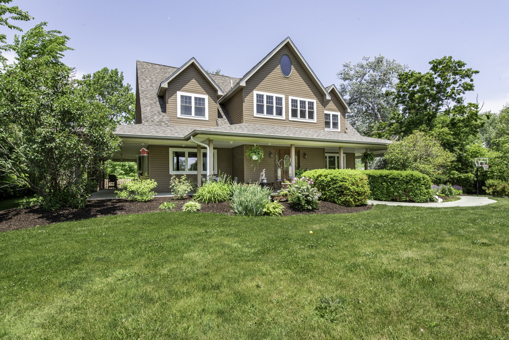 13910 W Elm Lane, Wadsworth, IL 60083