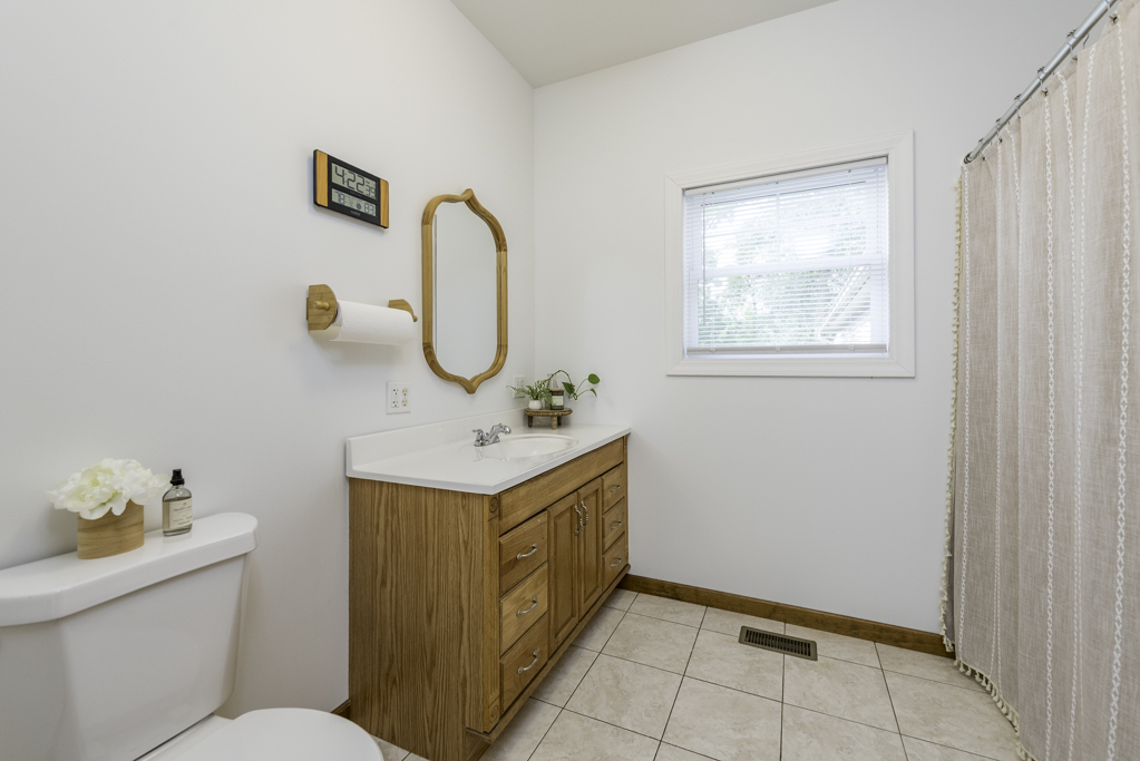 13910 W Elm Lane, Wadsworth, IL 60083