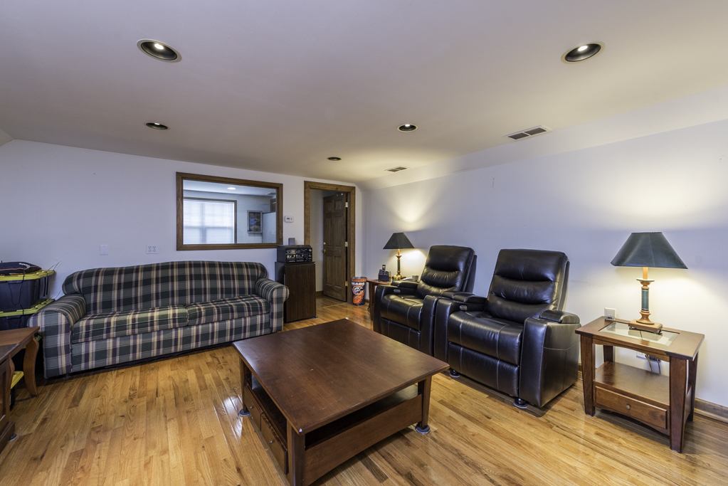 13910 W Elm Lane, Wadsworth, IL 60083