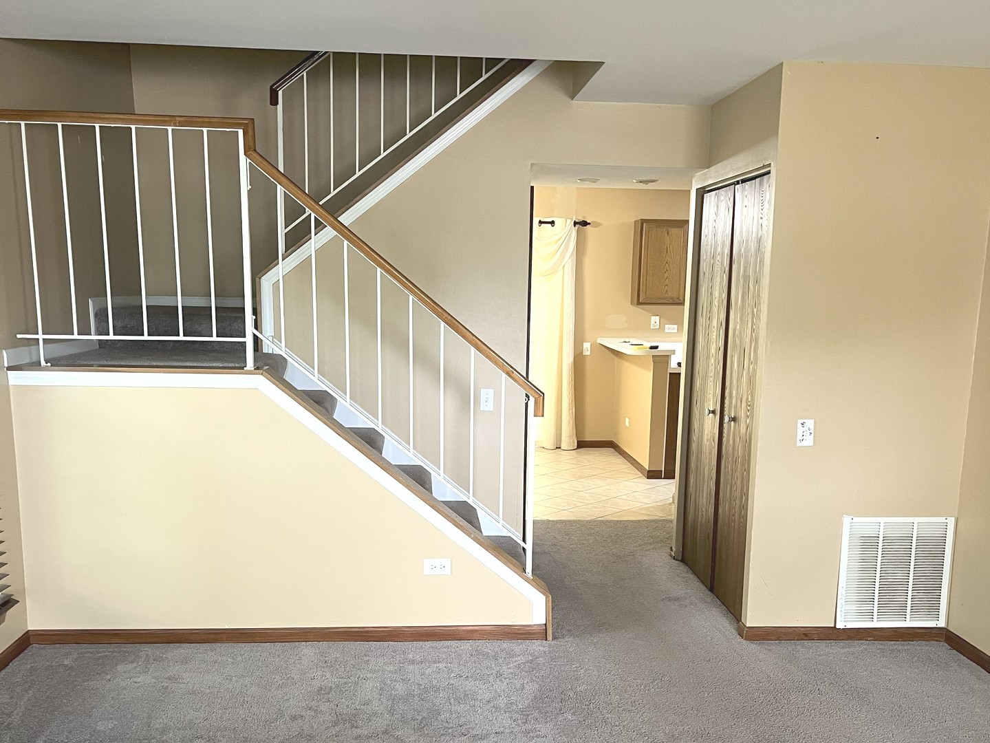 Streamwood, IL 60107