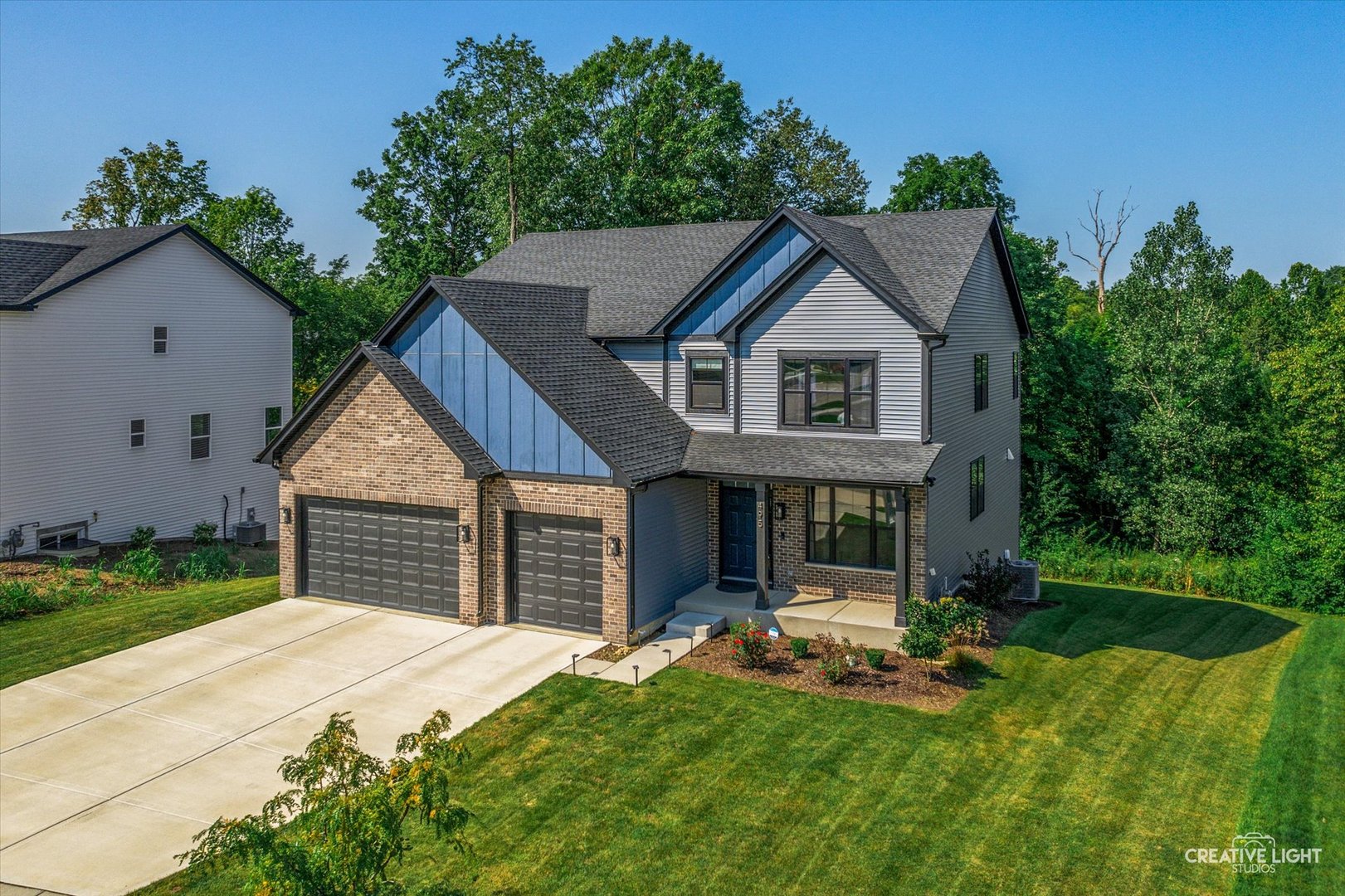 495 Timber Oak Lane, Yorkville, IL 60560