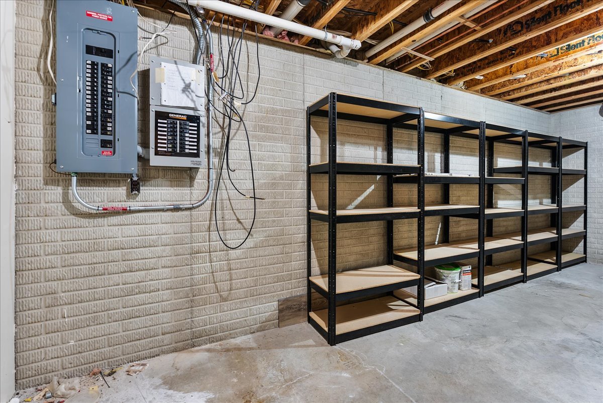 605 Morningside Drive, Chenoa, IL 61726