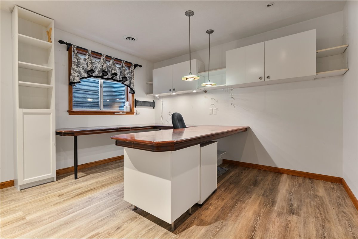 605 Morningside Drive, Chenoa, IL 61726