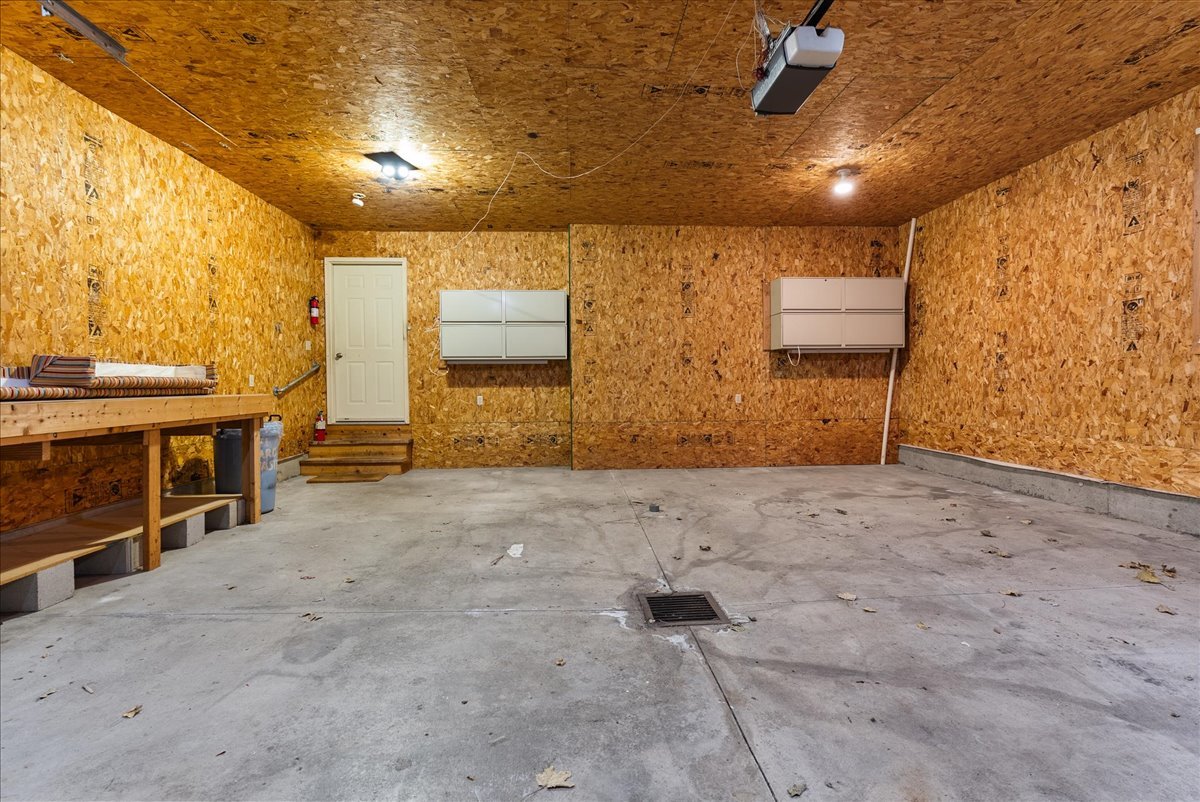 605 Morningside Drive, Chenoa, IL 61726