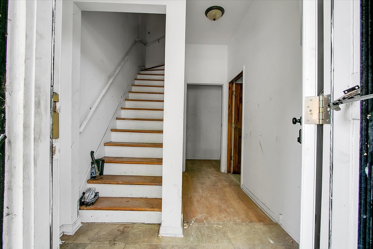 7125 S Drexel Avenue, Chicago, IL 60619