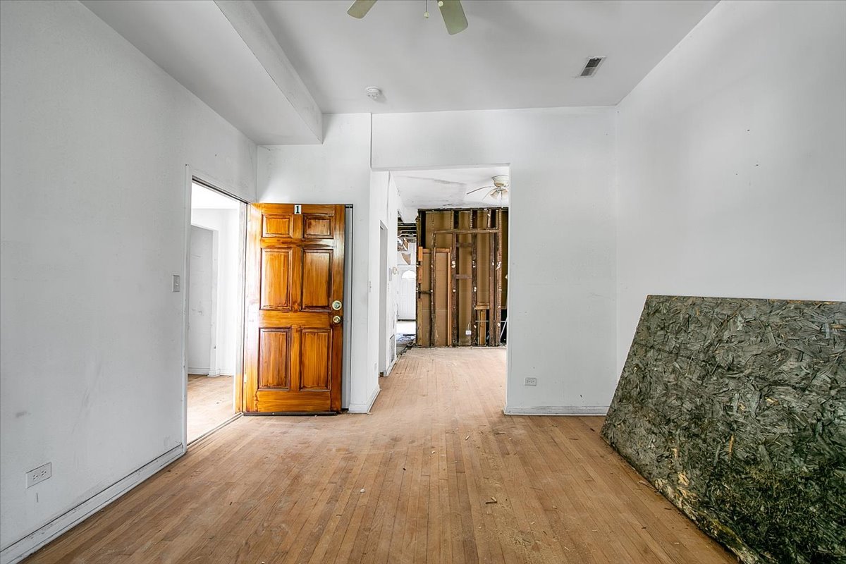 7125 S Drexel Avenue, Chicago, IL 60619
