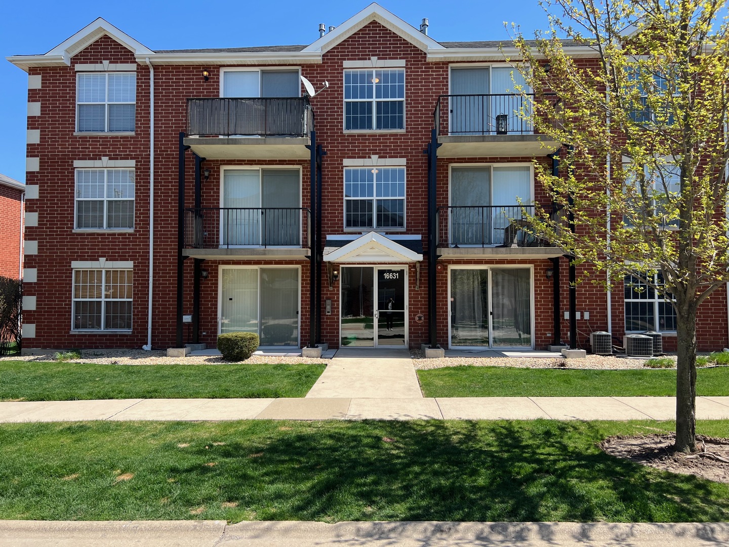 16631 Liberty Circle #3N, Orland Park, IL 60467