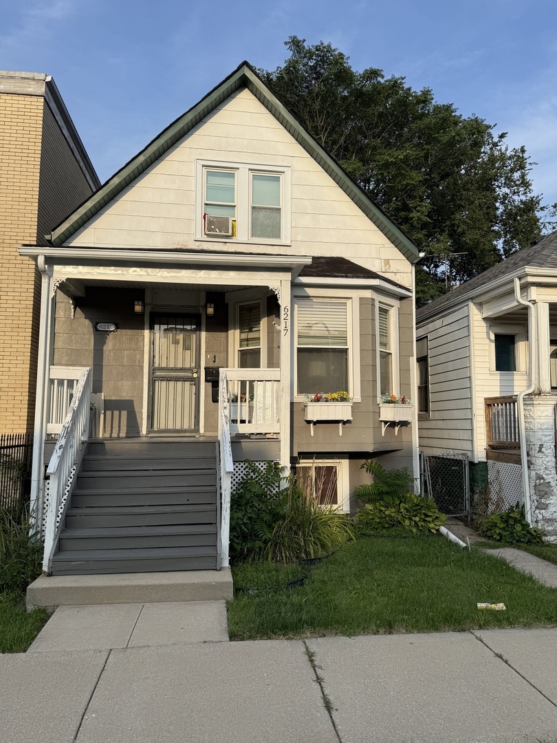 6217 S Claremont Avenue, Chicago, IL 60636