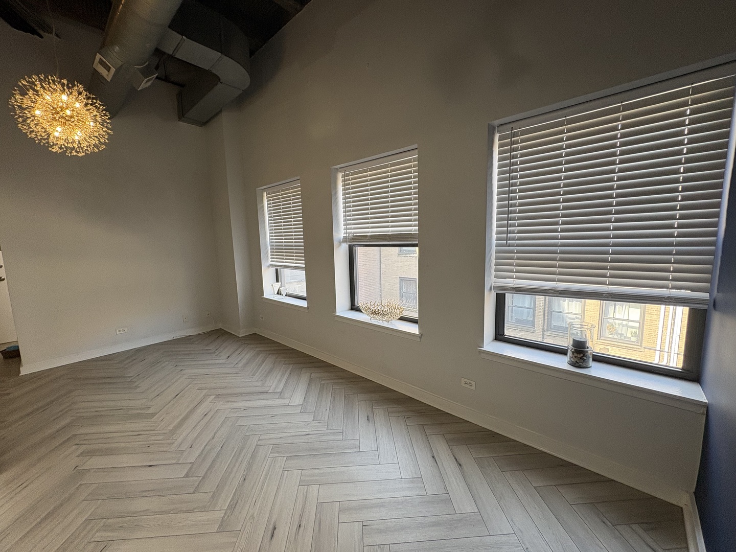 3150 N Sheffield Avenue #612, Chicago, IL 60657
