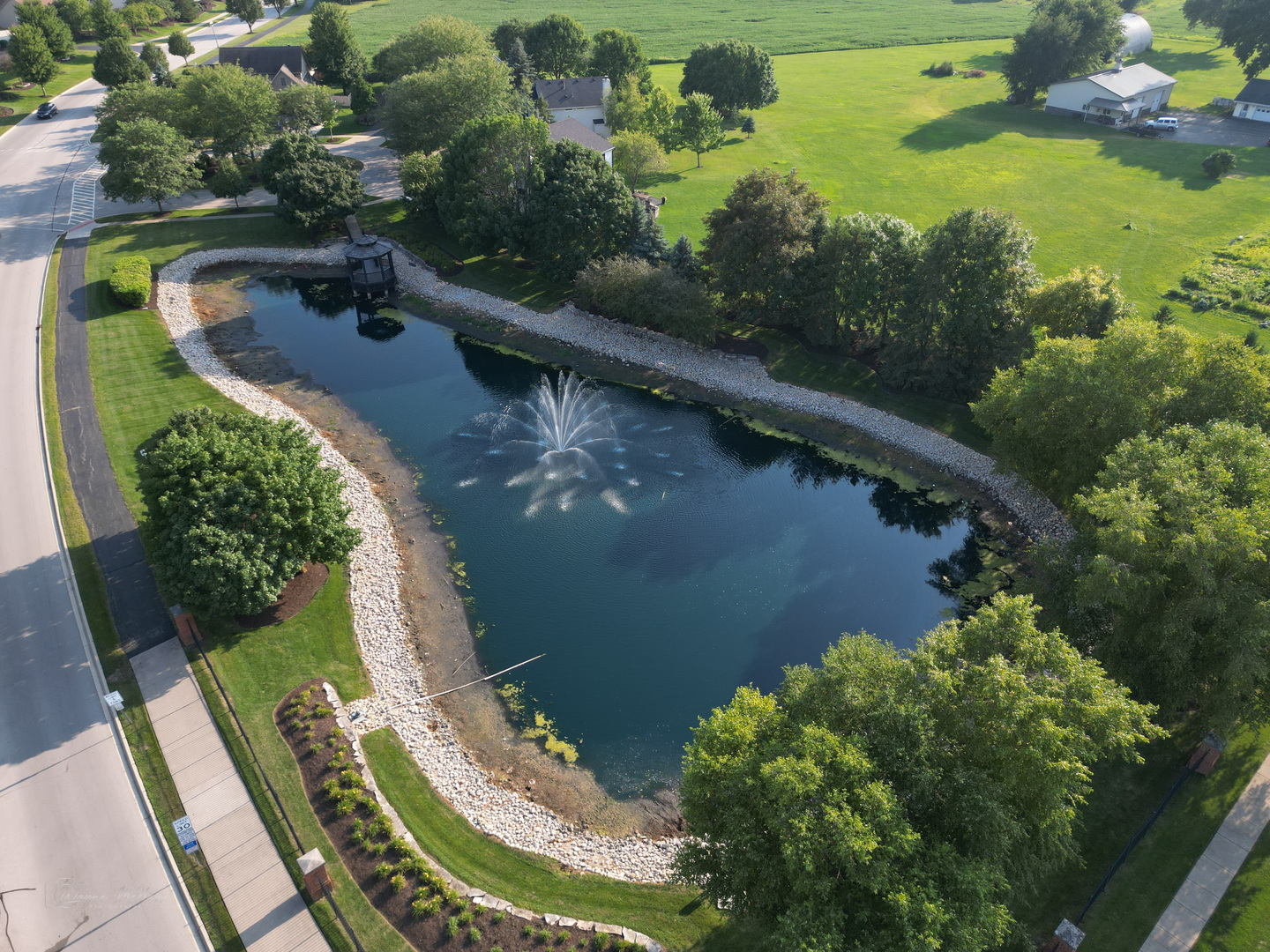1794 Fieldstone N Drive #1794N, Shorewood, IL 60404