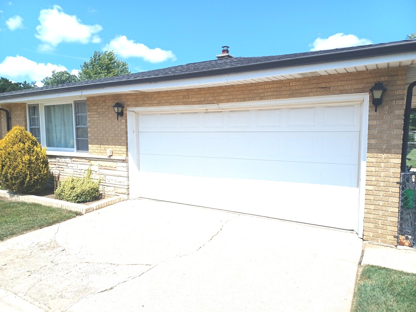 6714 W Lloyd Drive, Worth, IL 60482